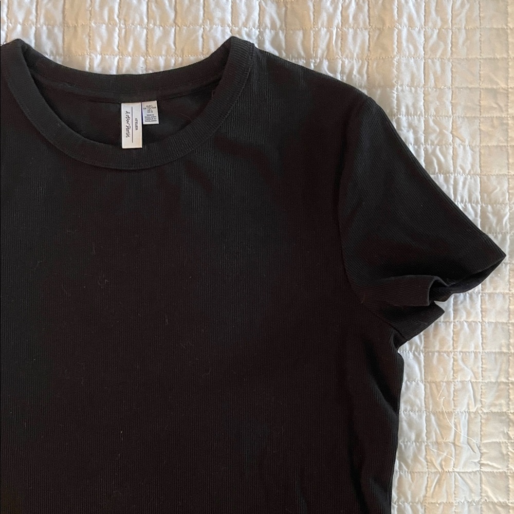 & other stories- Black Short Sleeve T-Shirt-EUC SIZE L